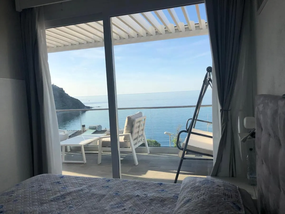 La Dolce Vita , Fronte Mare Castelsardo Italy